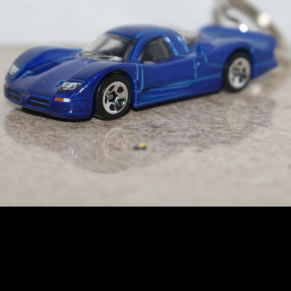 Hot Wheels Factory Fresh Nissan R390 keychain